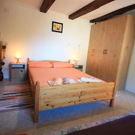 Kuca Lovreno Holiday home *
